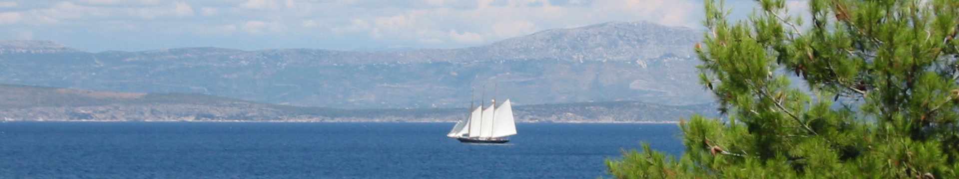 Segelboot vor Solta
